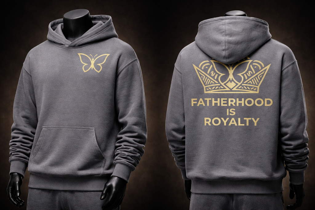 Sudadera Premium La Paternidad es Realeza – Negra y Dorada