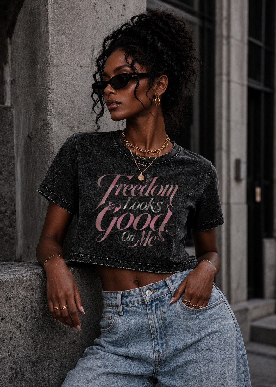 Freedom Looks Good On Me Vintage Crop Tee